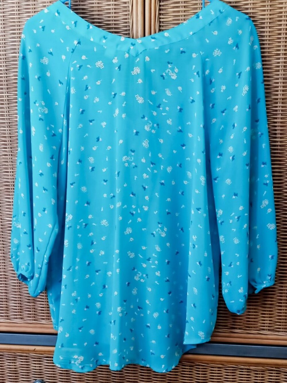 LC Lauren Conrad Women's Sz L Turquoise Blue Floral Semi-Sheer Blouse 3/4 Sleeve - Picture 4 of 15